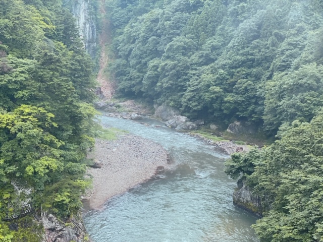 鬼怒川温泉　橋から見た景色